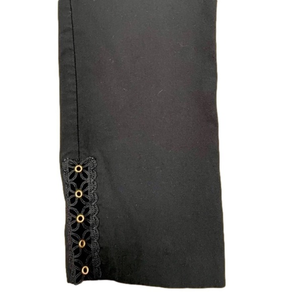 Counterparts capri pant, size 8, stretch dress pant material, cute detail at hem - Picture 2 of 2